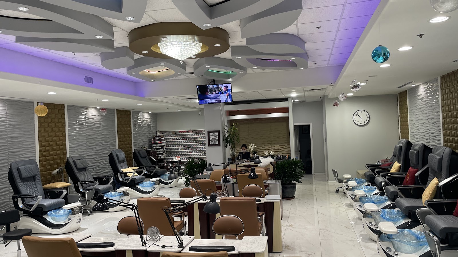 Nexus Nails and Spa nail photo 5